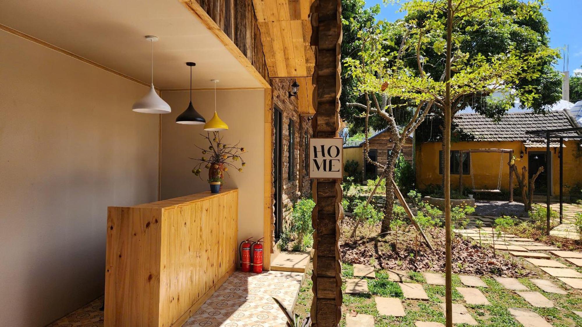 Mocha House Hotel Lang Mon Ngoại thất bức ảnh