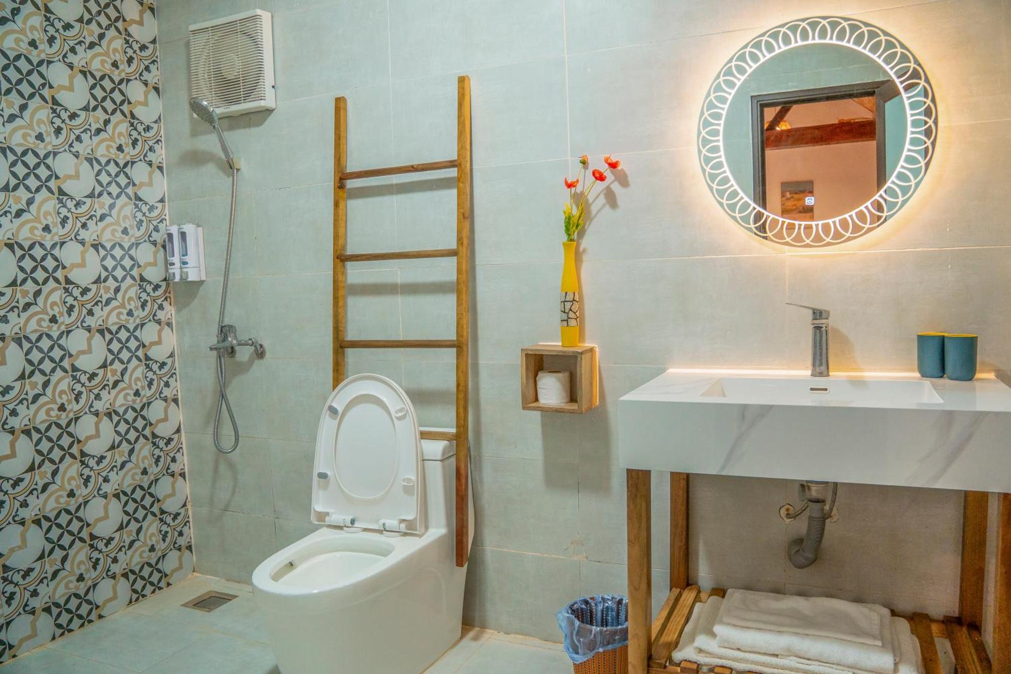 Mocha House Hotel Lang Mon Ngoại thất bức ảnh